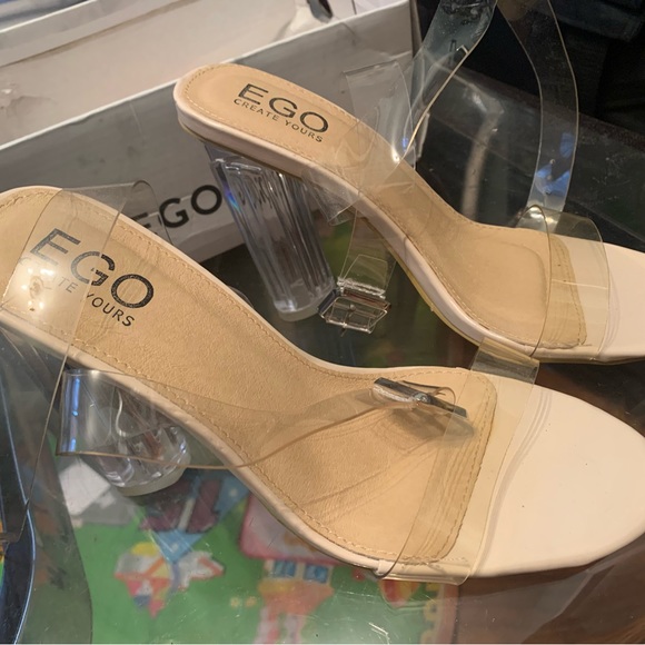 EGO ARIANA BARELY THERE PERSPEX BLOCK CLEAR
HEEL IN NUDE PATENT - Picture 11 of 12